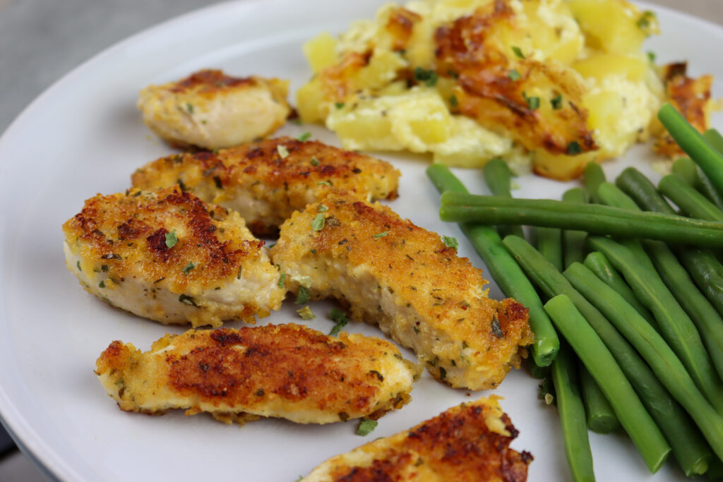 Crunchy Garlic Chicken & Potato Bake